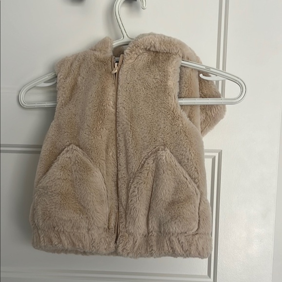 Toddler Faux fur Zara vest - Picture 1 of 3